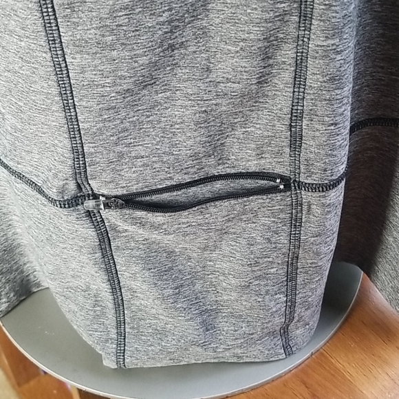 CHAMPION SEMI-FITTED QUARTER ZIP TOP - Picture 5 of 8